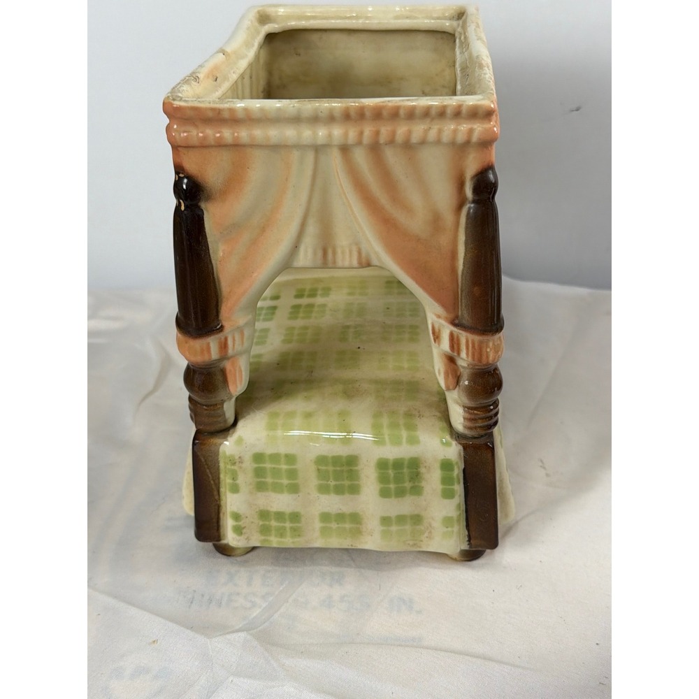Vintage Shawnee USA Pottery Canopy Bed Planter Ceramic Green Peach Mid Century - Picture 3 of 6